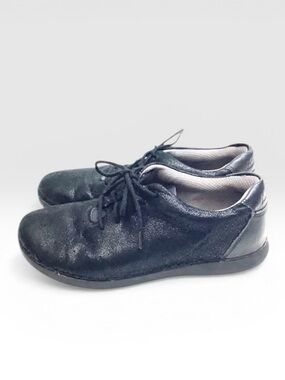 Alegria Essence Licorice Soft Serve Athletic Shoe